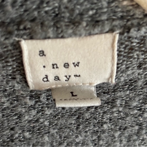 A New Day Long Gray Cardigan w/ Pockets Sz L - Picture 5 of 6